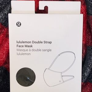 Lululemon Face Mask